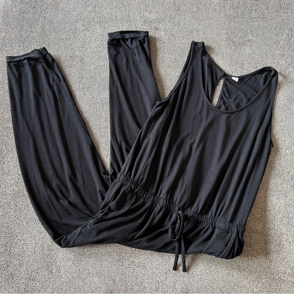 OLD NAVY black relaxed fit jumpsuit
